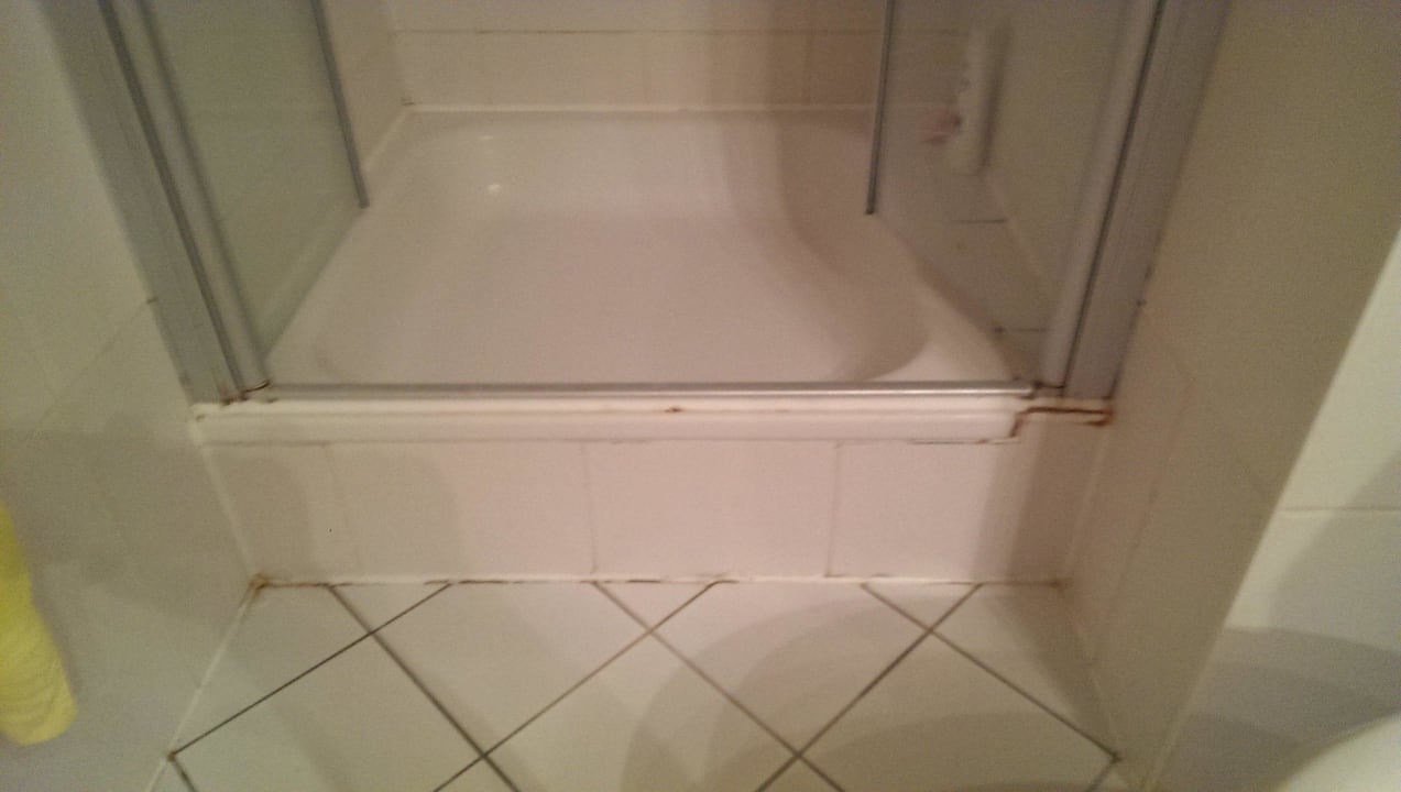 Duschkabine Ferienwohnungen Ferienpark Weissenhäuser Strand