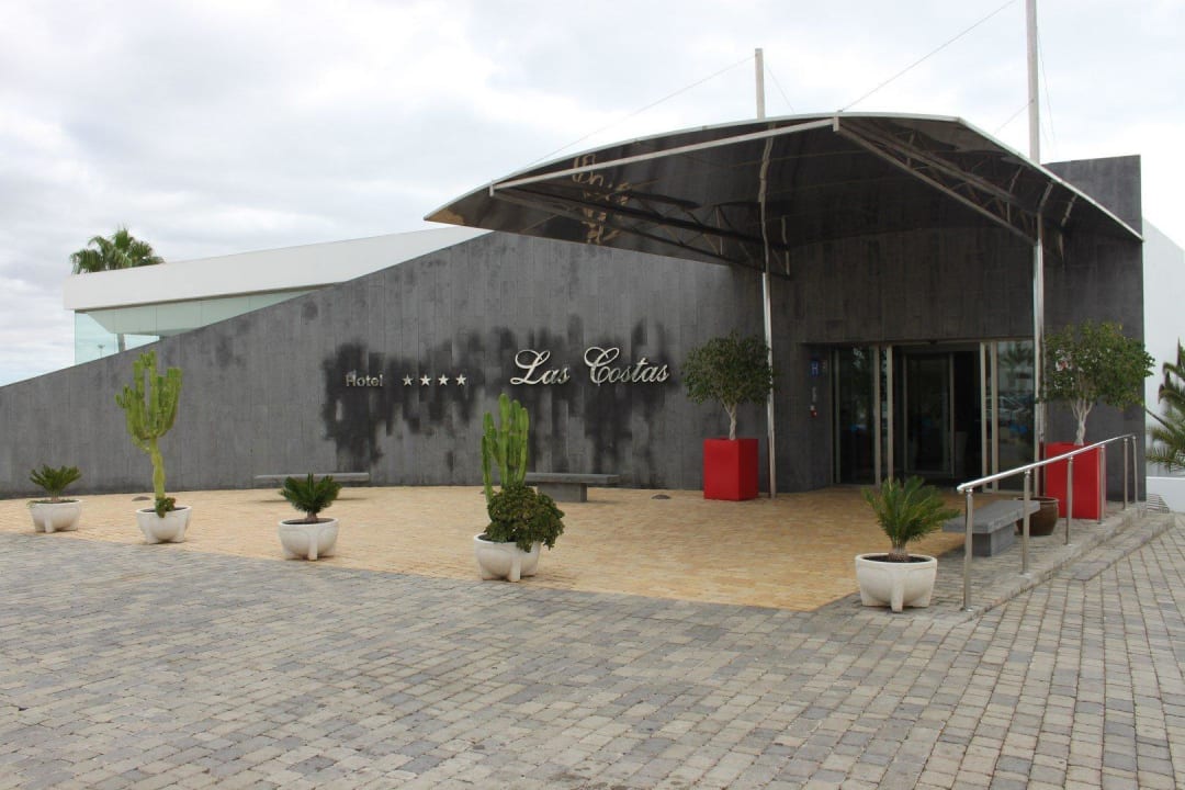Haupteingang Hotel Las Costas
