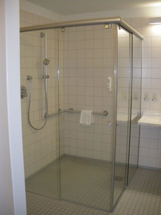 Badezimmer Landhotel Allgäuer Hof