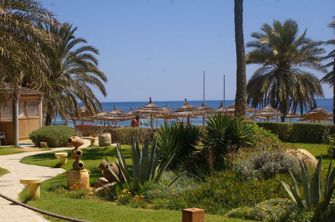 Accés à la mer Hotel Eden Star