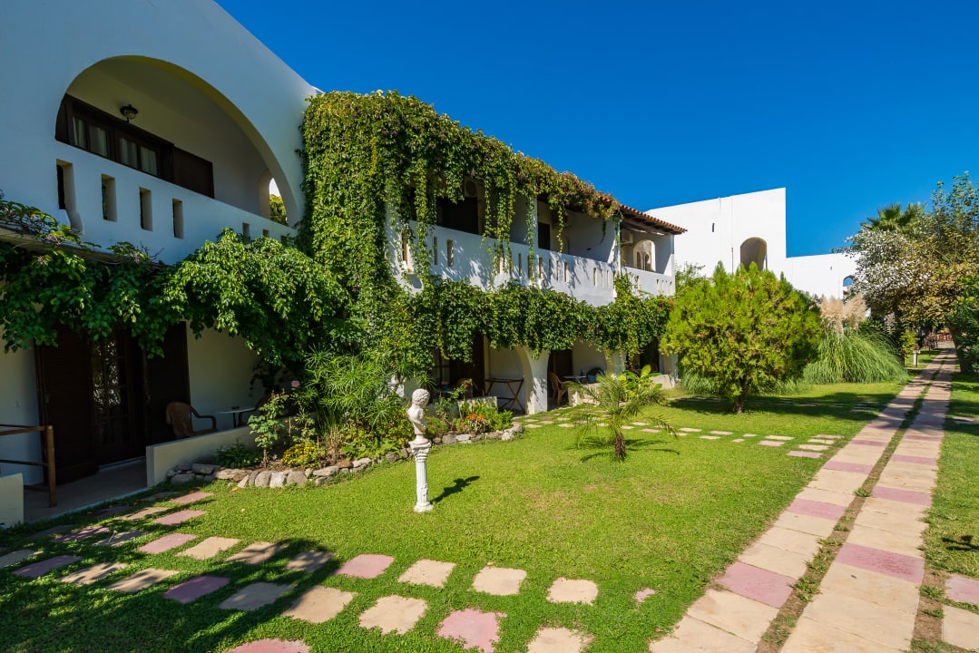 Gartenanlage Gaia Garden Hotel