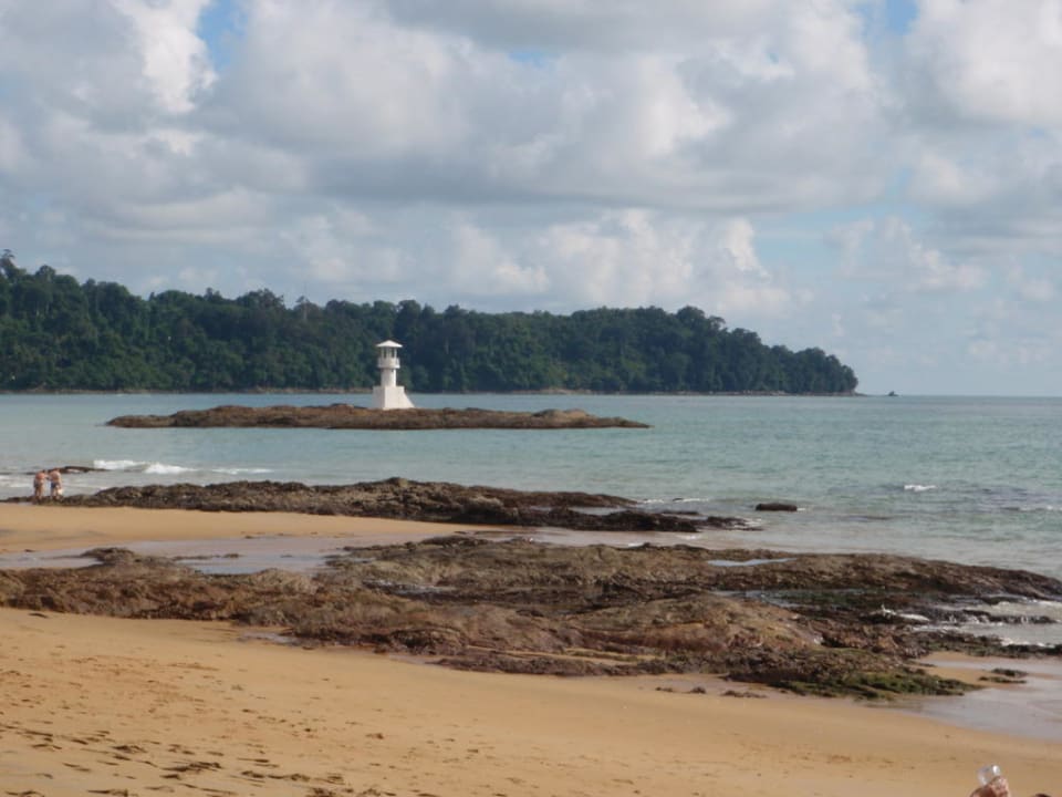 Strand mit Leuchtturm Khaolak Bhandari Resort & Spa