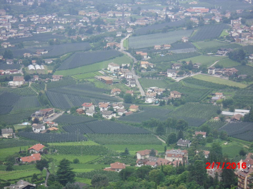 Algund von oben Hotel Ultenerhof