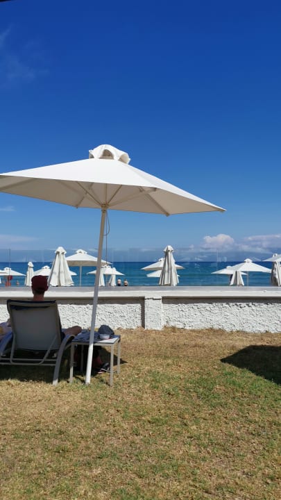 Strand Acharavi Beach Hotel