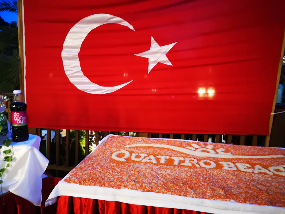 Gastro Quattro Beach Spa & Resort