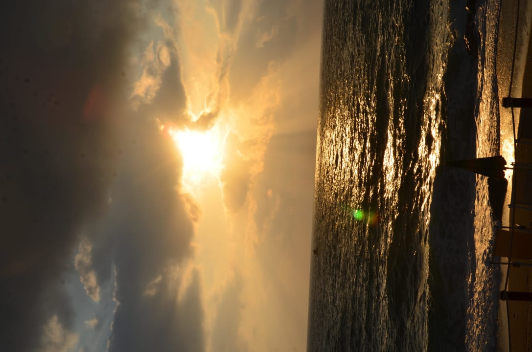 Sonnenuntergang  Hotel Villaggio Il Gabbiano