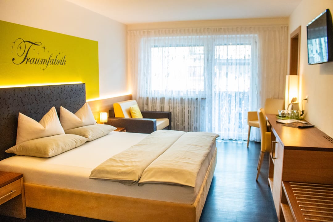 Zimmer Garni-Apparthotel St.Valentin