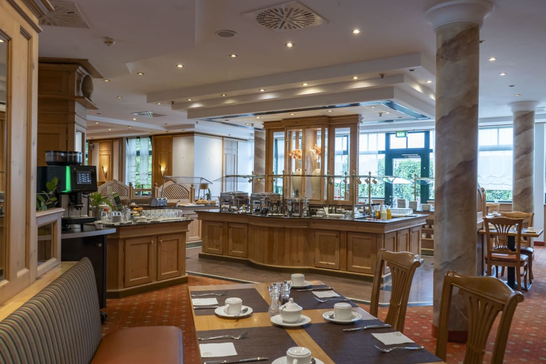 Gastro Atomis Hotel Munich Airport by Mercure