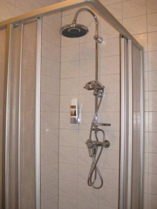 Dusche Panoramahotel Fohlenhof