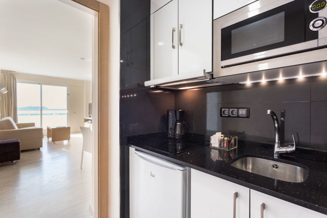 Zimmer Sirenis Seaview Country Club