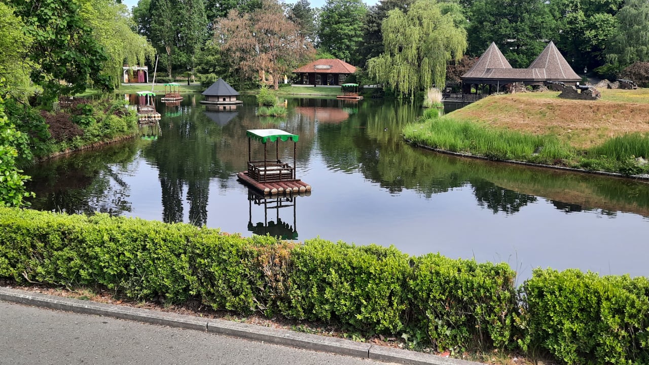 Gartenanlage Heide Park Abenteuerhotel