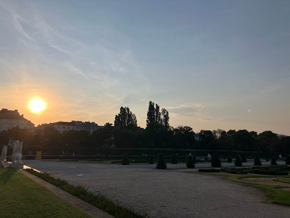 Außenansicht Adina Apartment Hotel Vienna Belvedere