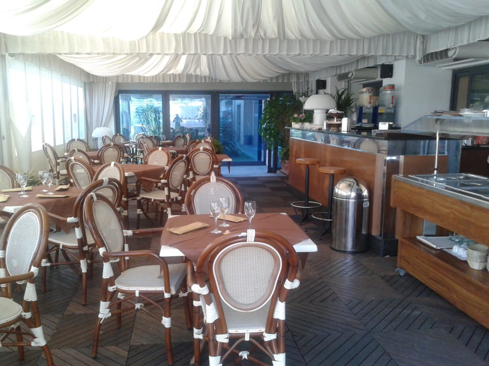 Garten Grand Hotel Continental