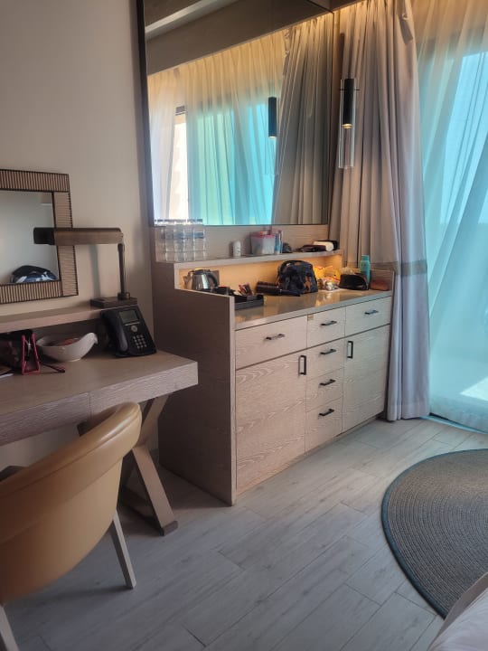 Zimmer Saadiyat Rotana Resort &  Villas