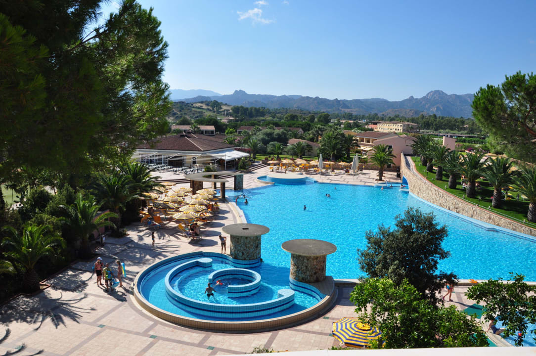 Poolanlage Tirreno Resort