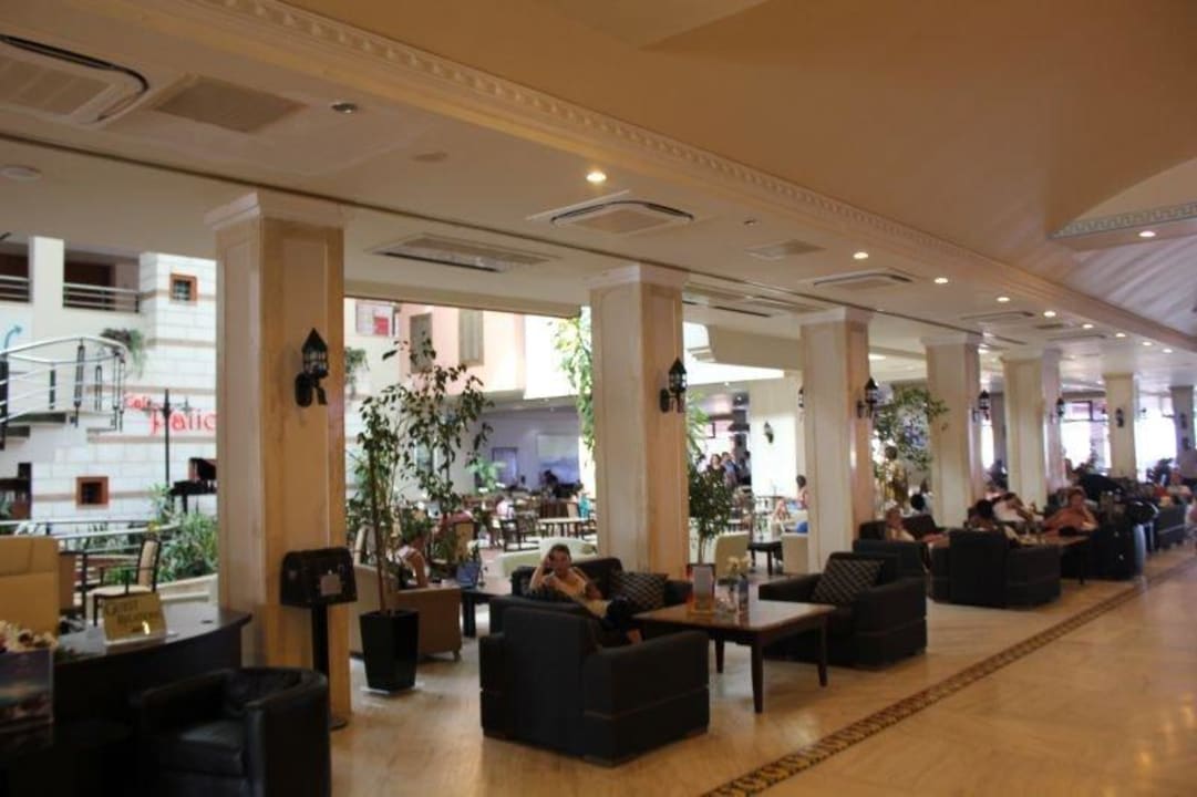 Lobby Salamis Bay Conti Resort Hotel & Casino