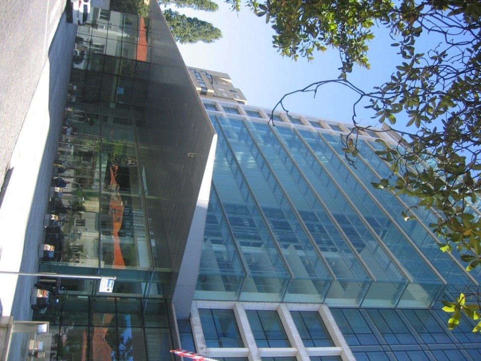 Hotel od strony wejścia Sheraton Porto Hotel & Spa