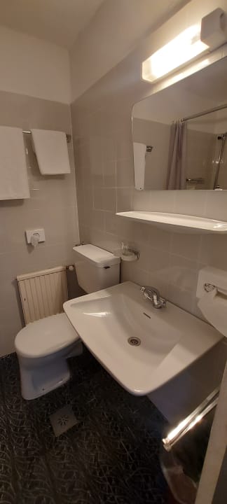 Zimmer Alpenhotel Oetz