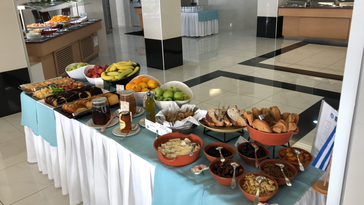 Gastro Grand Blue Beach Hotel