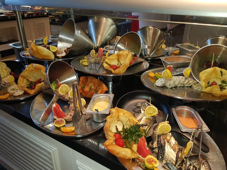 Gastro Well Palace Side