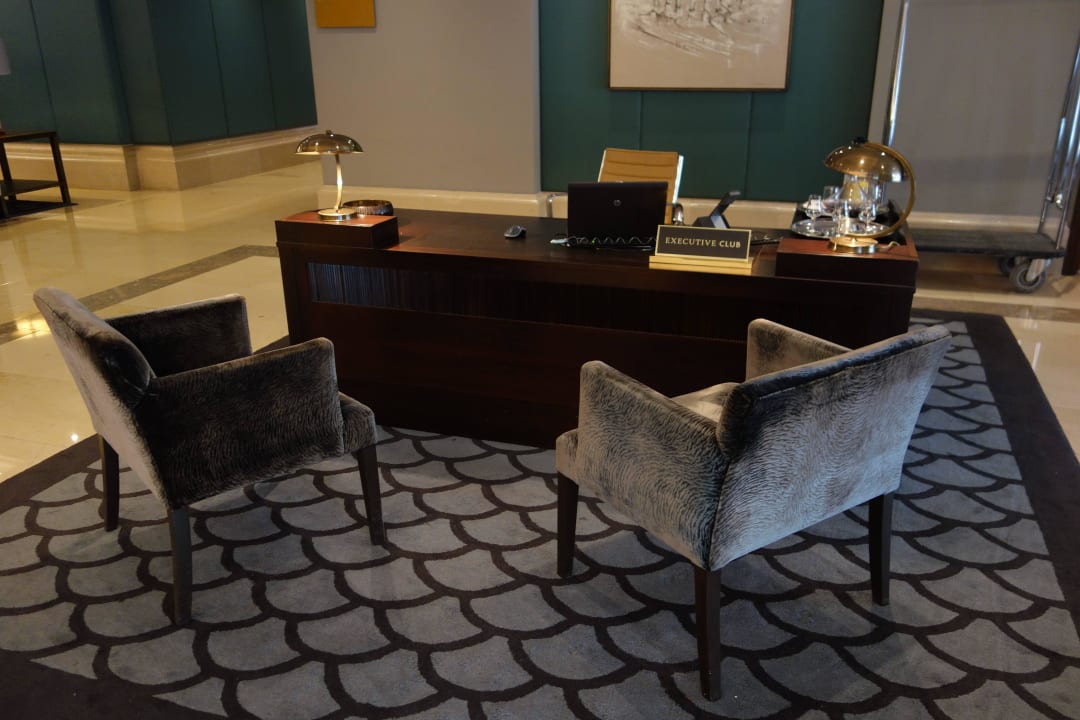 Separater Check-in für den Executive Club Corinthia Lisbon