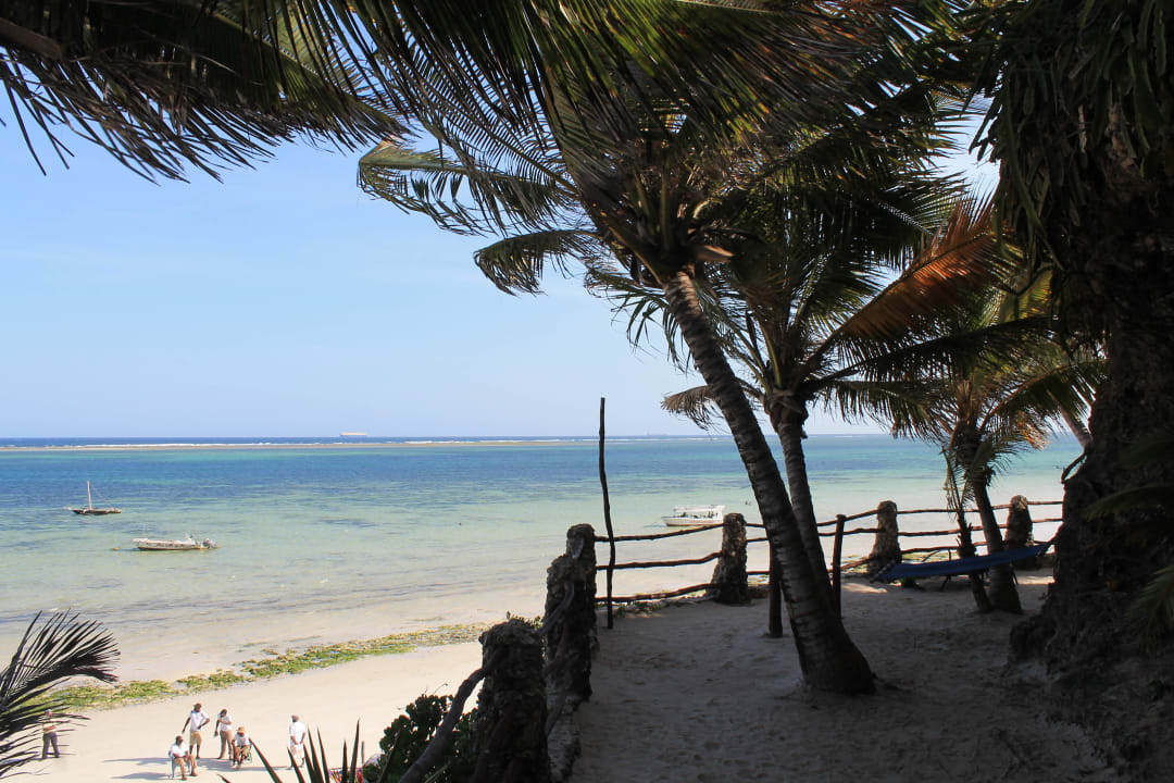 Bahari Beach Hotel - Nyali Bahari Beach Hotel