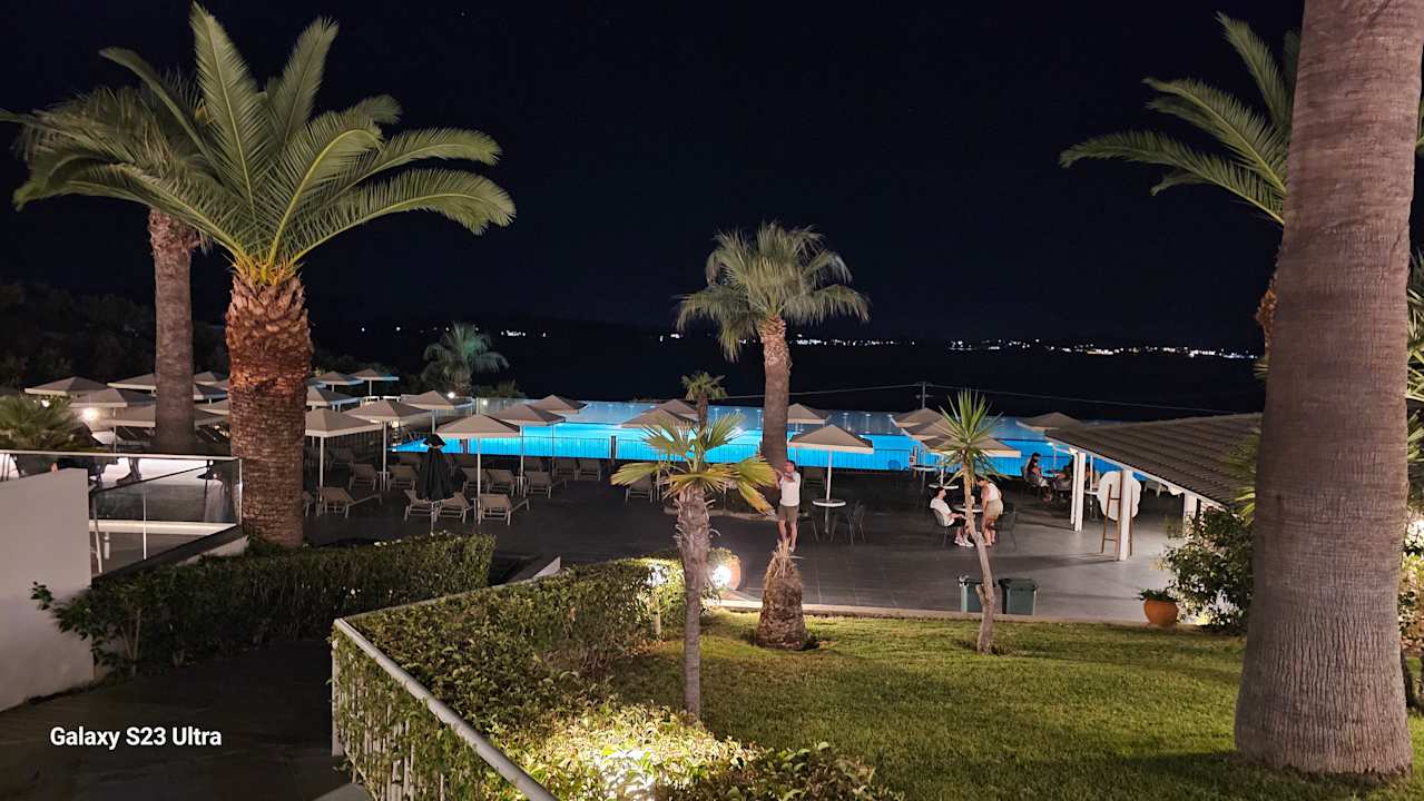 Ausblick Akrathos Beach Hotel