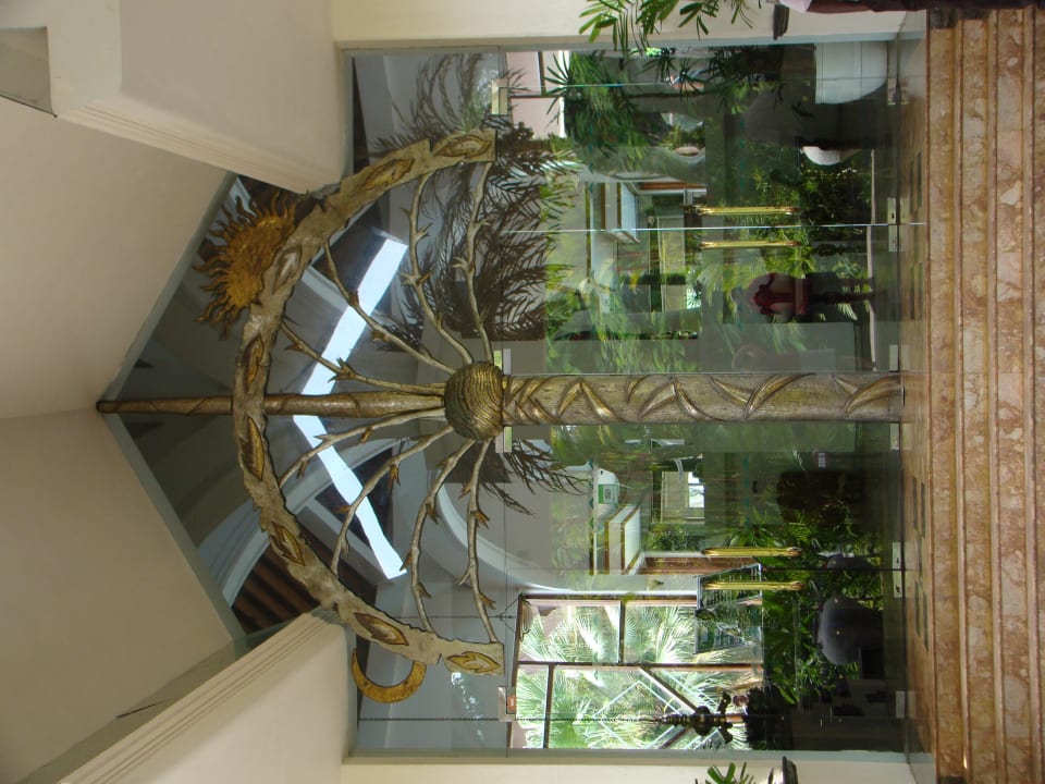  Eingang zum Hotel Royal Palms Beach Hotel