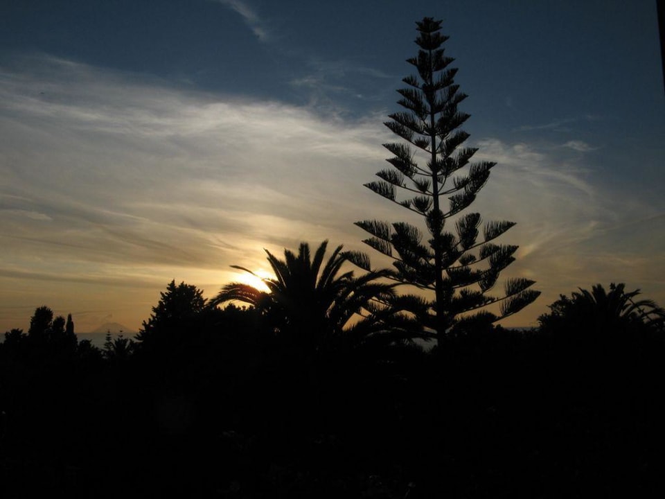 Blick vom Restaurant auf den Stromboli Aldiana Club Rocca Nettuno Calabria