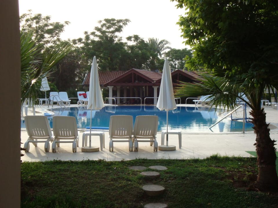 Aktivpool am Abend Labranda Alantur Resort