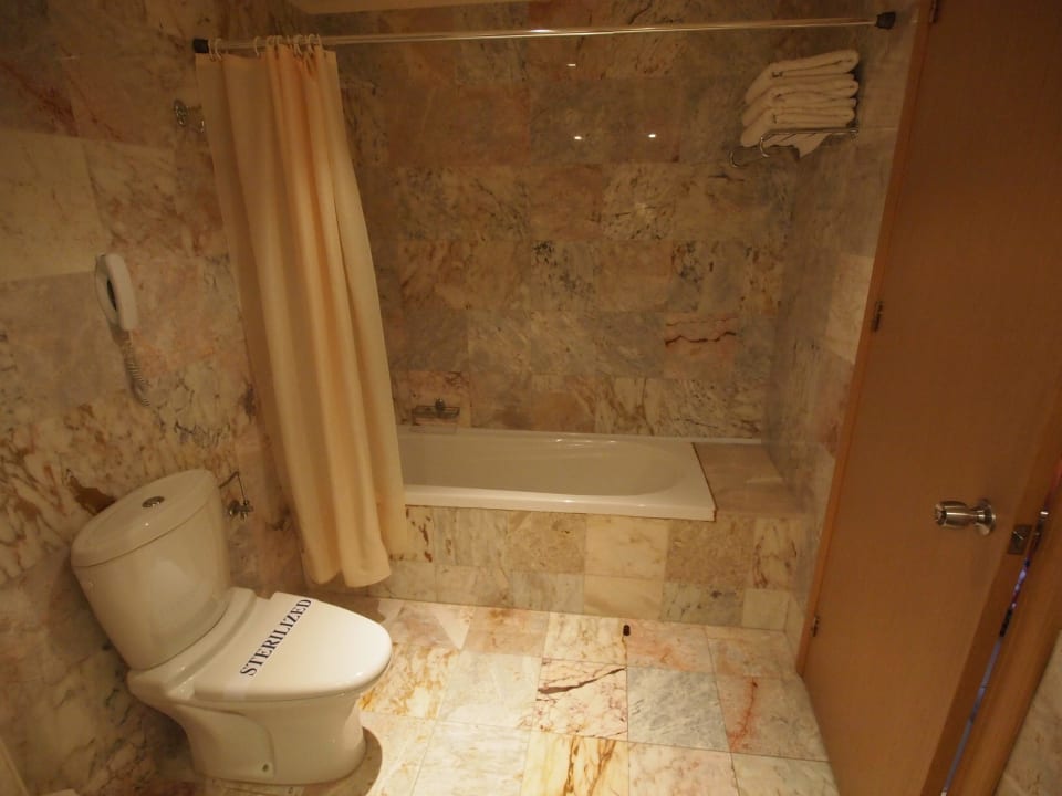 Łazienka, WC Hotel Kalithea Horizon Royal