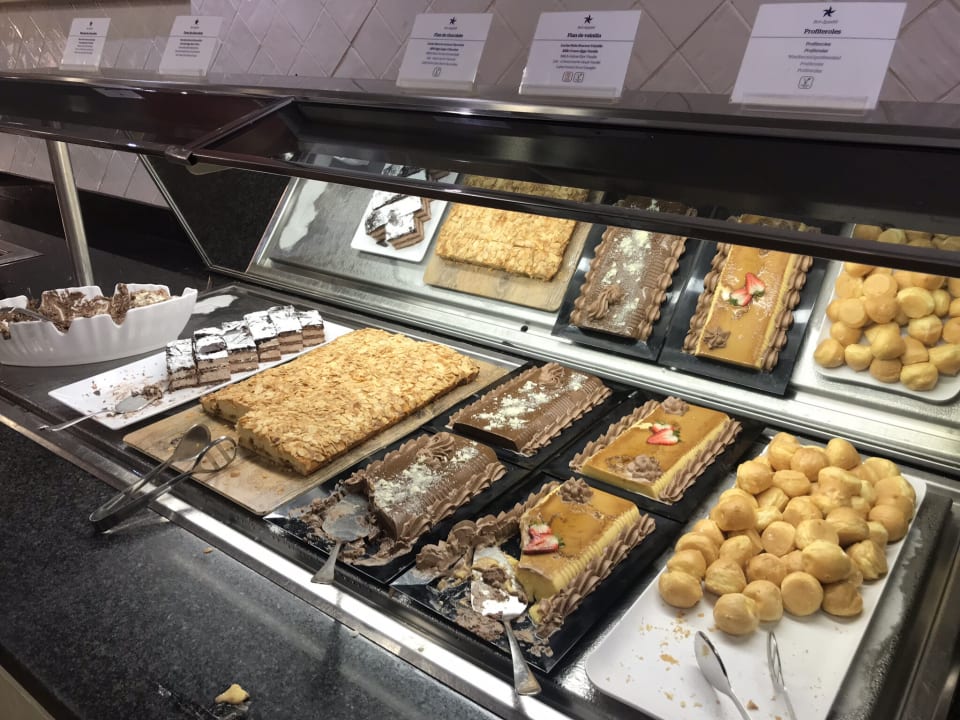 Dessertbuffet Iberostar Waves Gaviotas Park
