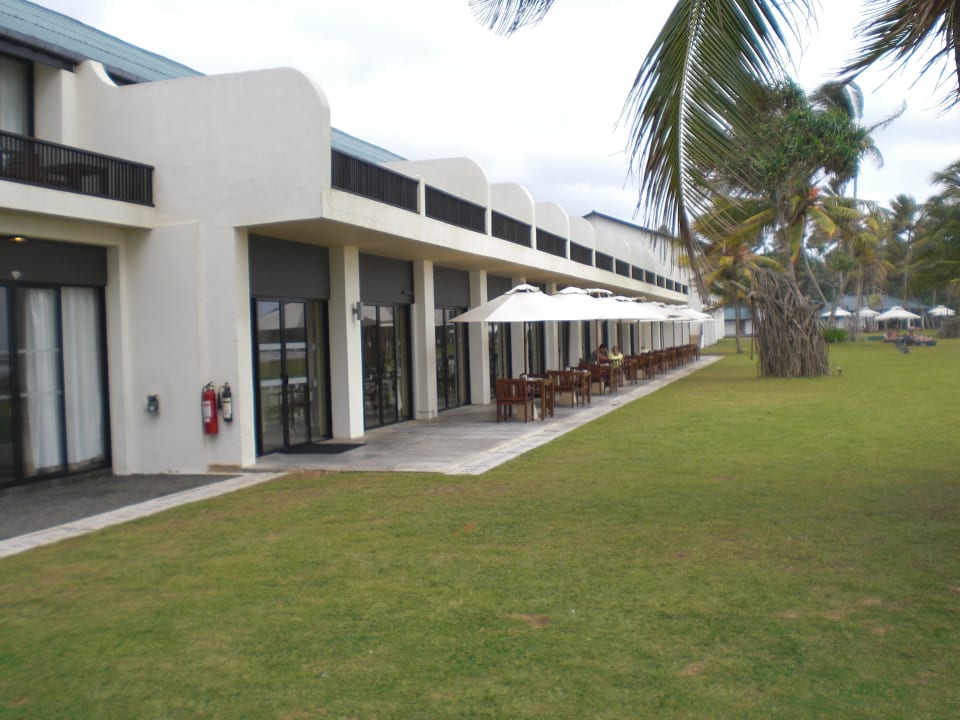 Restaurant draußen EKHO Surf