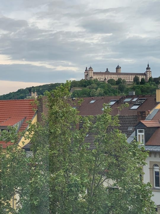 Ausblick Maritim Hotel Würzburg
