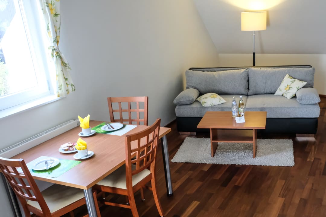 Zimmer Jungingers Aparthotel