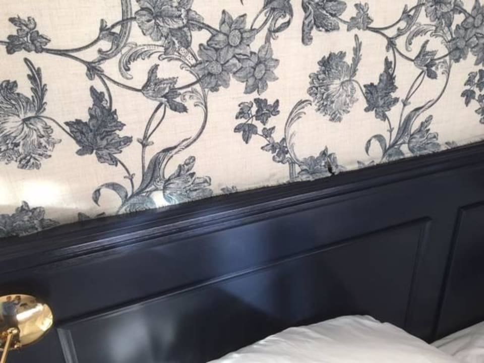 Mängel in Zimmer NH Brugge