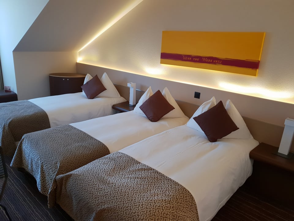 Zimmer Riverside Hotel