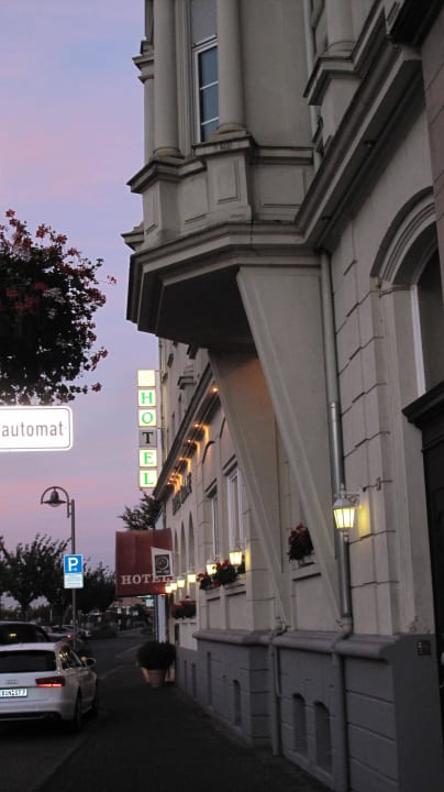 Hotel am Abend Hotel Krone