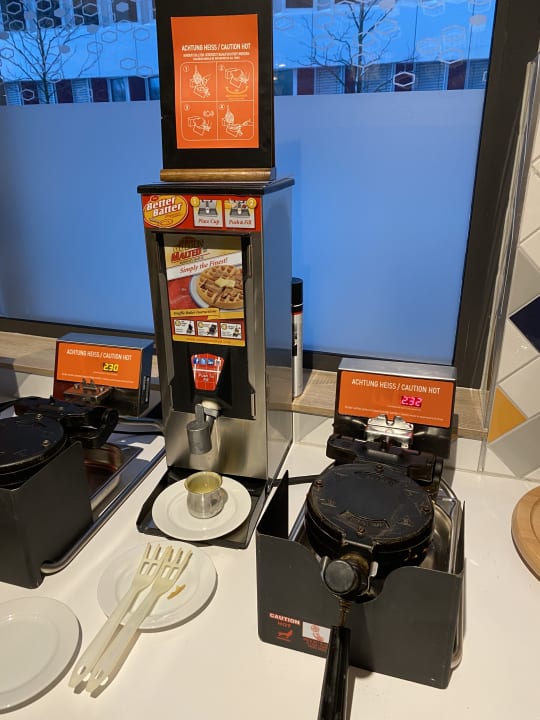 Gastro Hampton By Hilton Frankfurt Airport