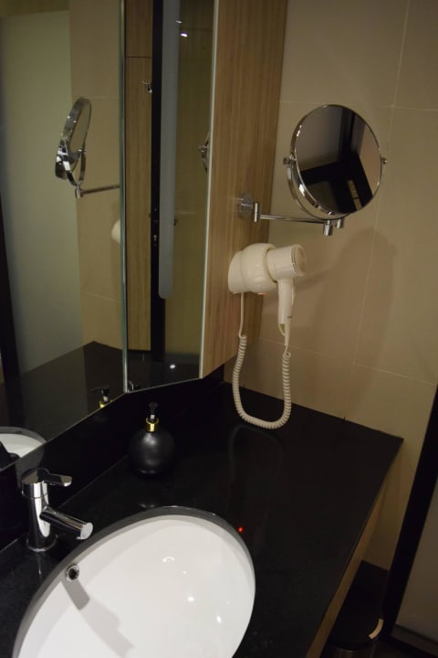 Badezimmer The Kuala Lumpur Journal Hotel