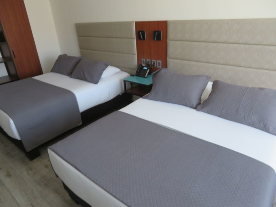 Zimmer Mitru Express Hotel