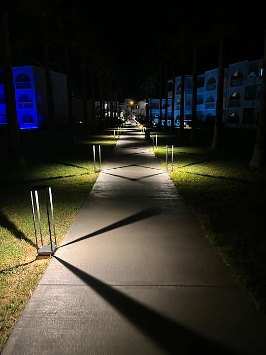 Gartenanlage Delfina Tropic Beach