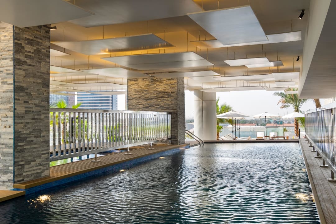Pool Park Regis Business Bay