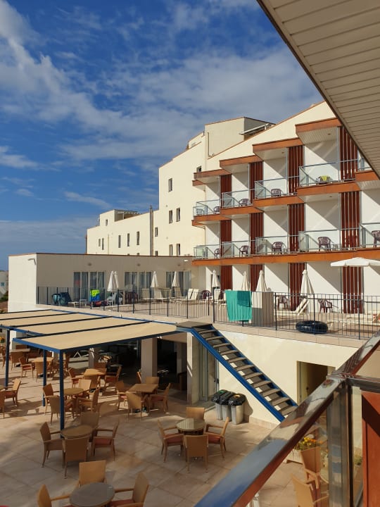 Außenansicht Hotel Clumba