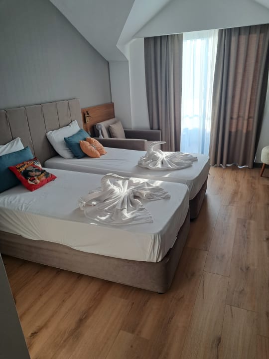 Zimmer Side Story Resort & Spa