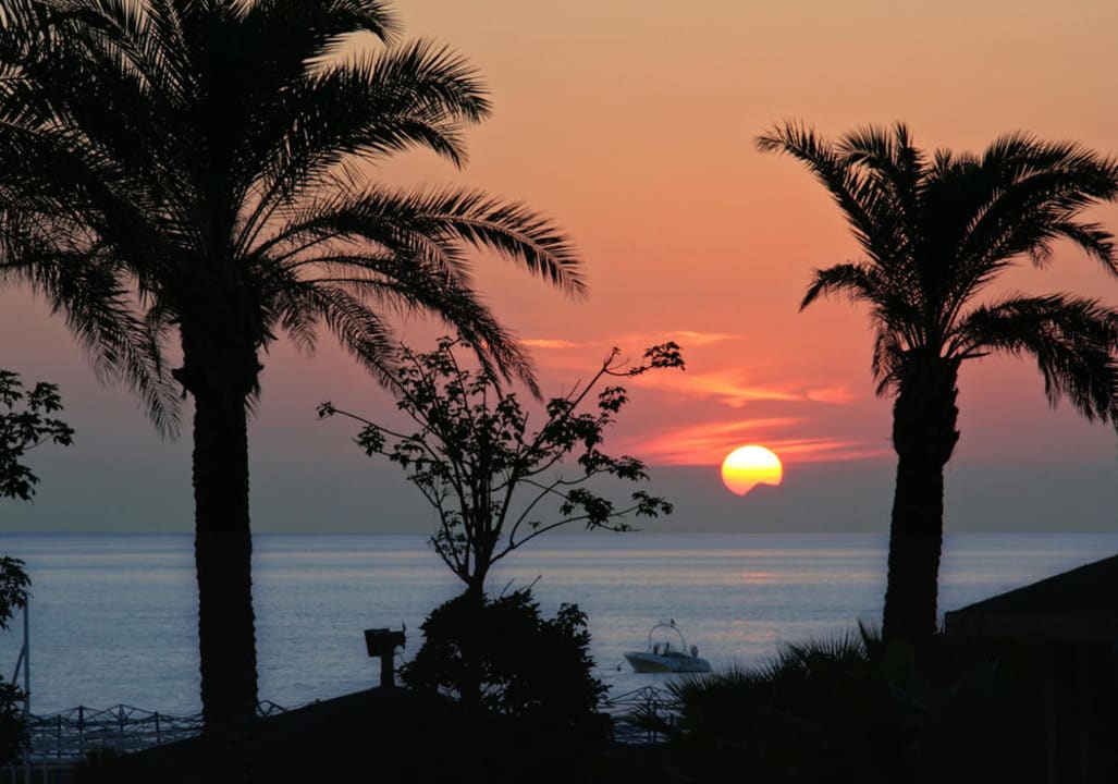 Allabendlicher Sonnenuntergang Sunis Kumköy Beach Resort Hotel & Spa