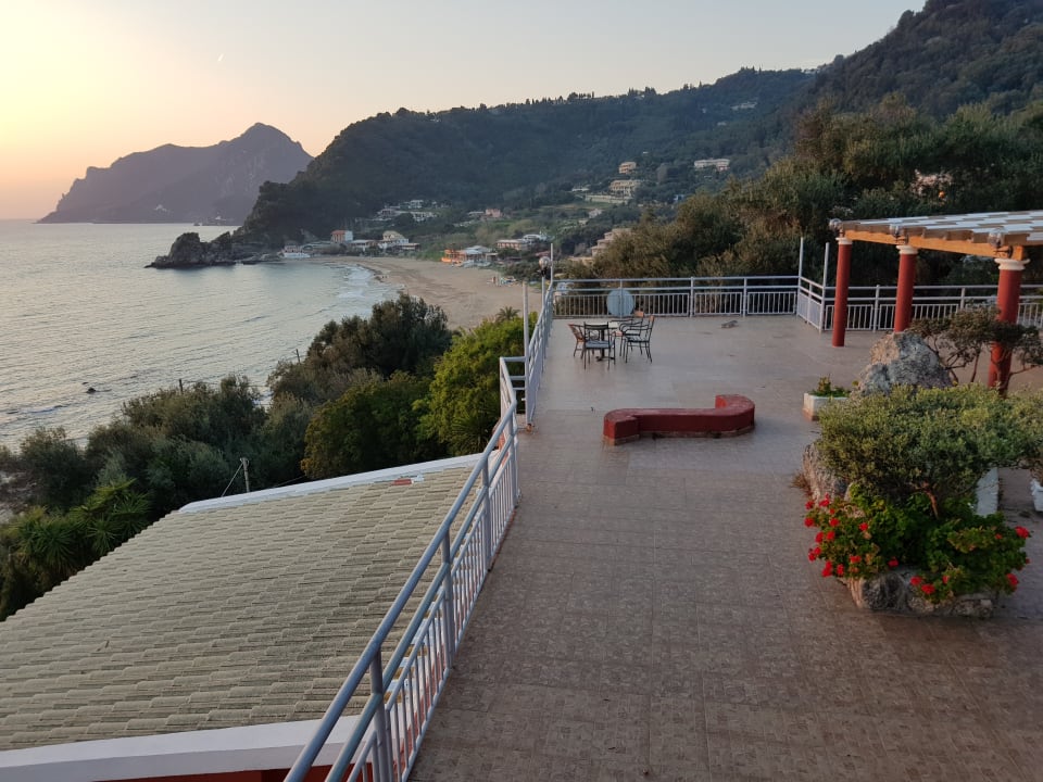 Ausblick Sunrock Corfu/Madalenas B&B