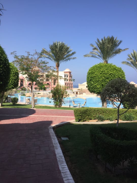 Pool Serenity Alpha Beach