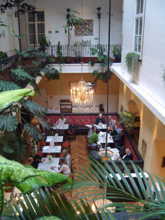 Wintergarten mit Restaurant Palais-Hotel Erzherzog Johann