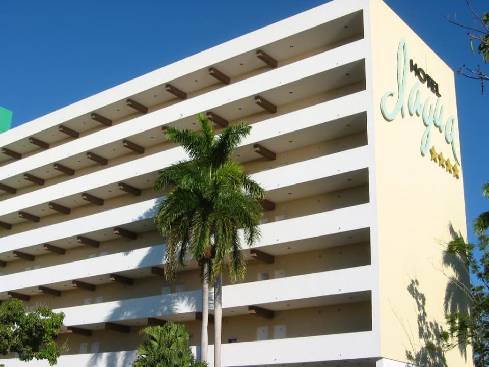 Hotel von Außen Hotel Jagua Affiliated by Meliá